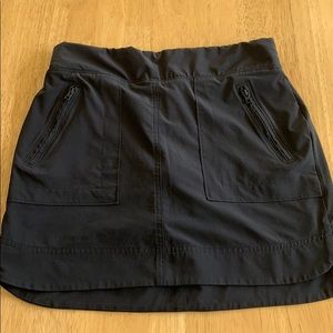 Athleta skirt with built in short